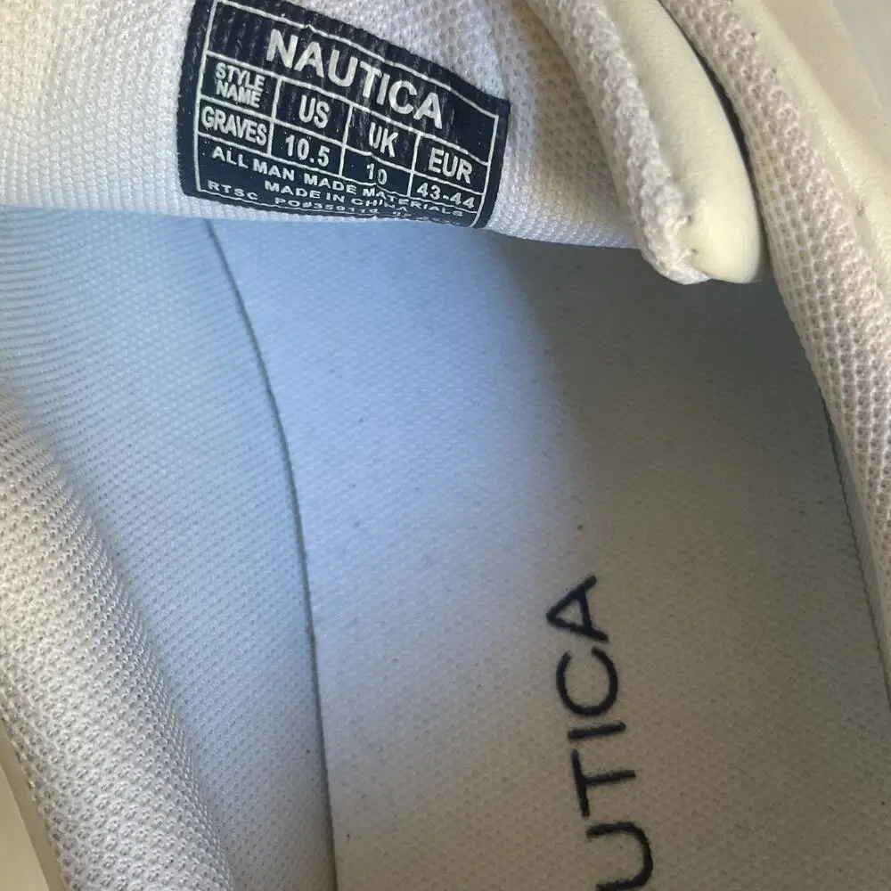 Nautica White Casual Sneakers Men Size 10.5 Lace Up Low Top Shoes